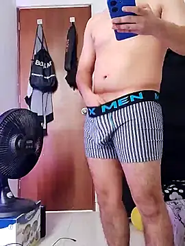 LordValdomero-00's cam snapshot