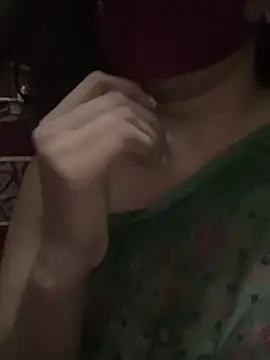 Saguphtah_Chattergy_22's cam snapshot