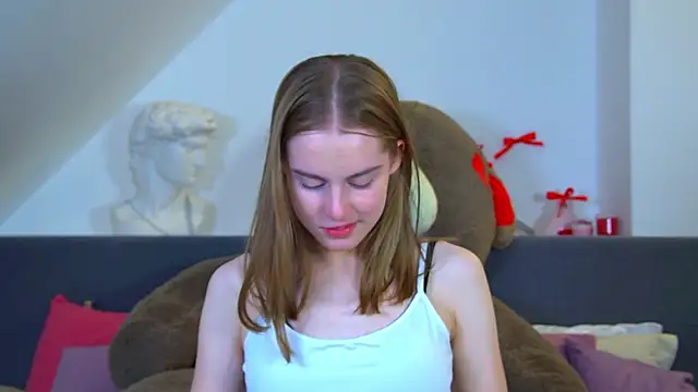 LiliLombroso's cam snapshot