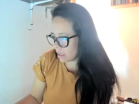 caroline_47's cam snapshot