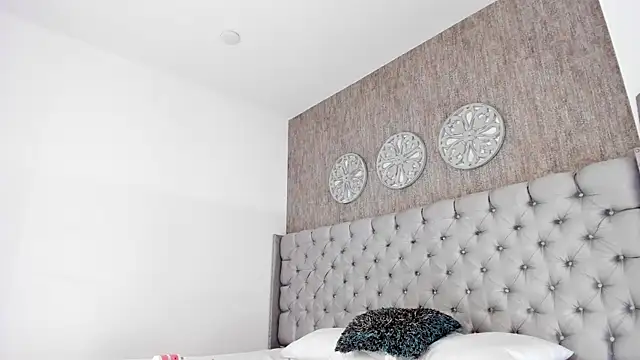 NahomyAngel's cam snapshot