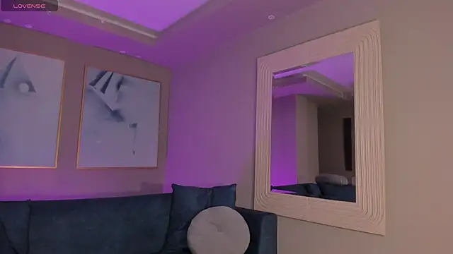 ZoeyWalker_'s cam snapshot