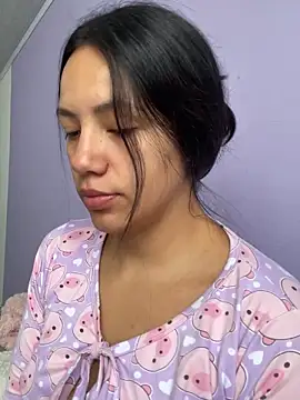 Marianahb-e's cam snapshot