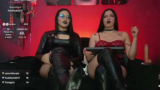 JulietteNoiir's cam snapshot