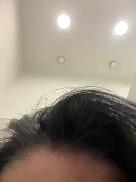 Tisha_Busty live sex cam