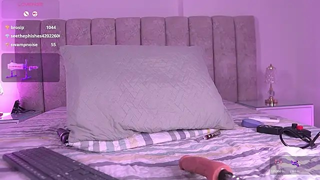 sara_lopee1 live sex cam