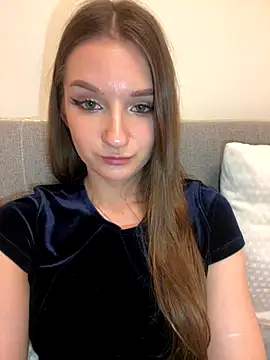 AdelinaEmber's cam snapshot