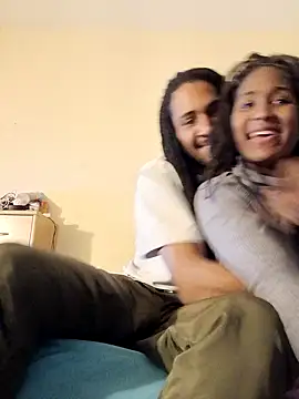 Mikaaa97 live sex cam