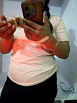 PG_girl_12th's cam snapshot