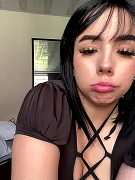 _Angeline's cam snapshot