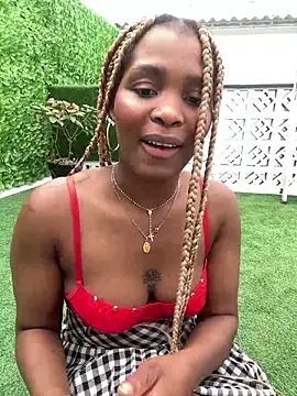 AuroraBrow's cam snapshot