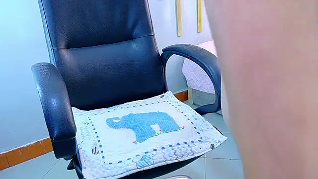 Angel_saez's cam snapshot