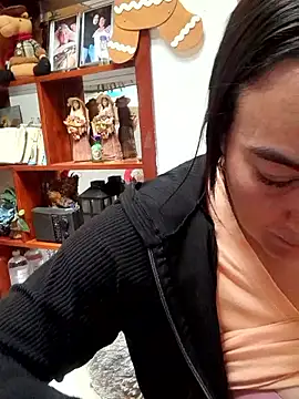 skayhot_'s cam snapshot