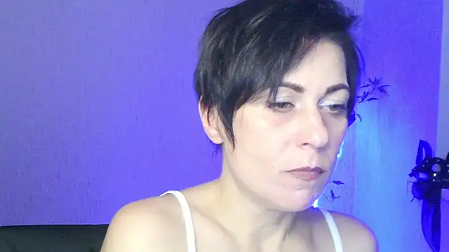 Ashley_Brookss's cam snapshot