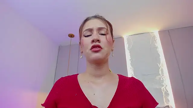 ariel_blossomm's cam snapshot