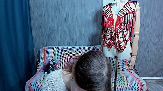 pa1e_pr1ncess's cam snapshot