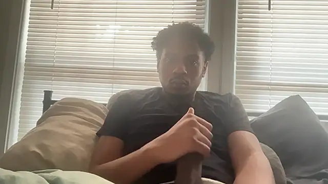 Yungandhungd live sex cam