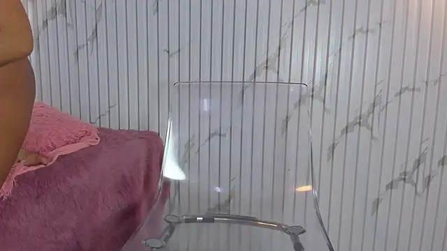 Missdionne_curly's cam snapshot