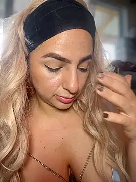 sammyqueenx21's cam snapshot