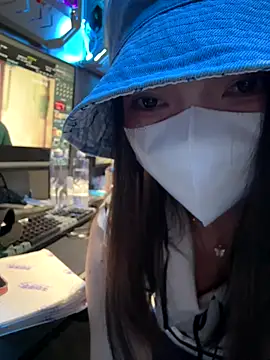 nideanbaby's cam snapshot