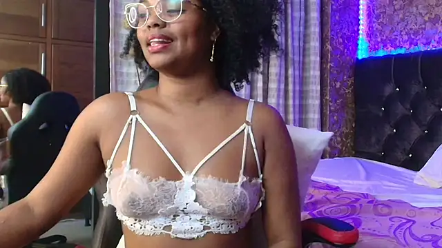 _Black_Barbiee_'s cam snapshot