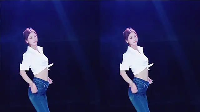 Amazing-001's cam snapshot