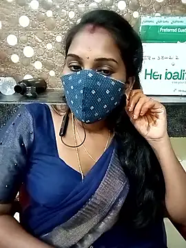 Tamil_roja17 live sex cam