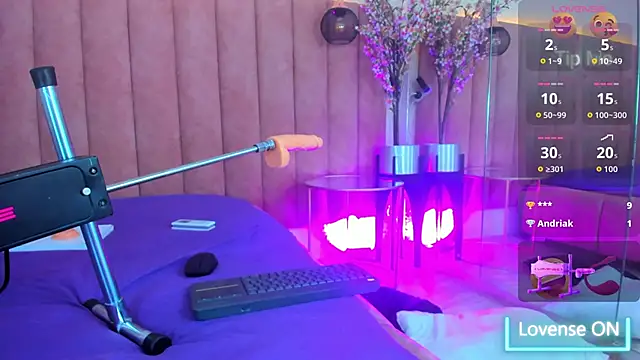 LunaaTaylor_'s cam snapshot