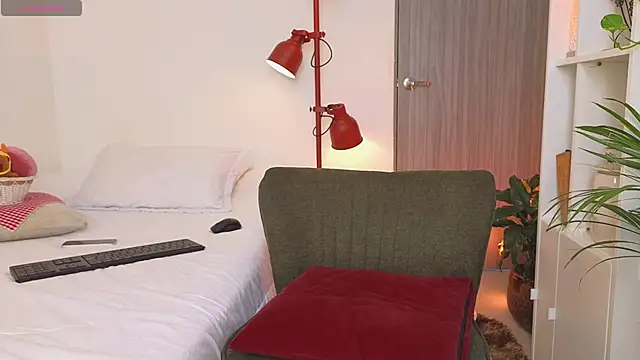 Tommyfoxboy live sex cam