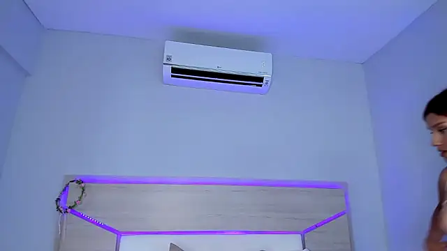 ZoeMorris's cam snapshot