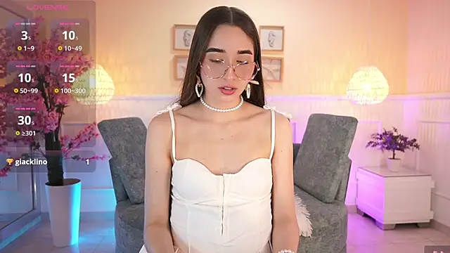 LoonaNyx's cam snapshot