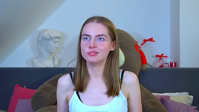 LiliLombroso's cam snapshot