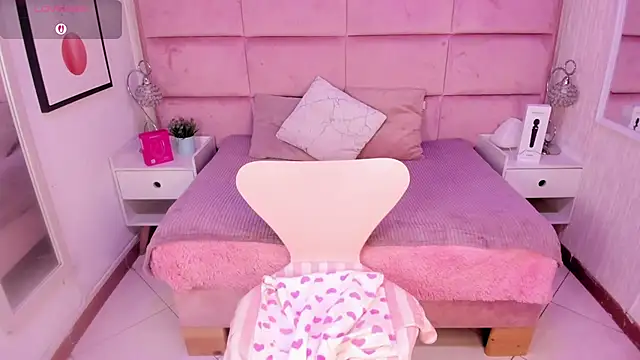 Janah_Myers's web cam