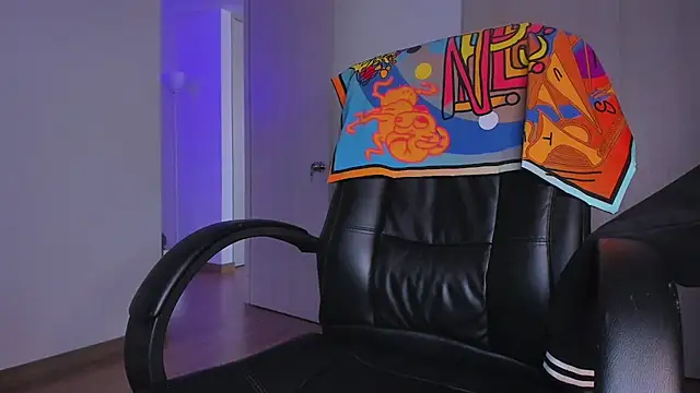 Lisegg_'s cam snapshot