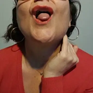 Viola8p live sex cam