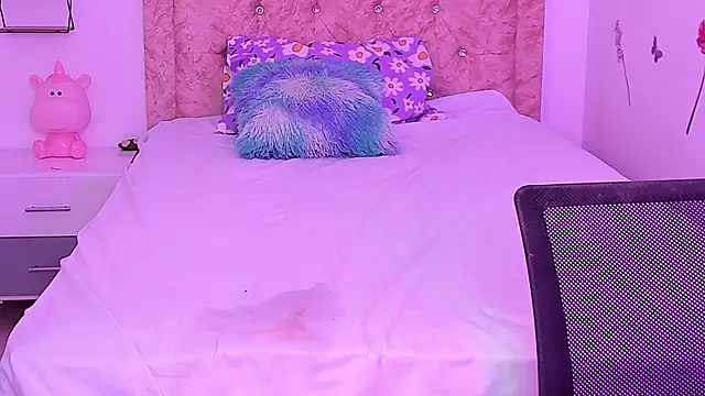 juliana_reynolds's cam snapshot