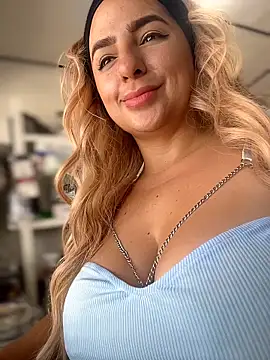 sammyqueenx21's cam snapshot