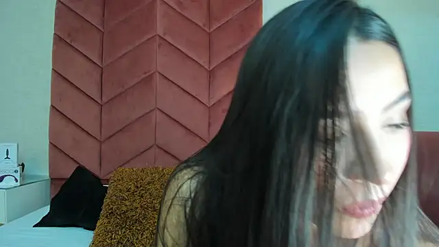 EmilyHealy_'s cam snapshot