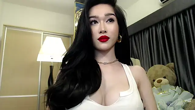 KeenMazikeen69 live sex cam