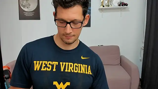 BrutusK08 live sex cam