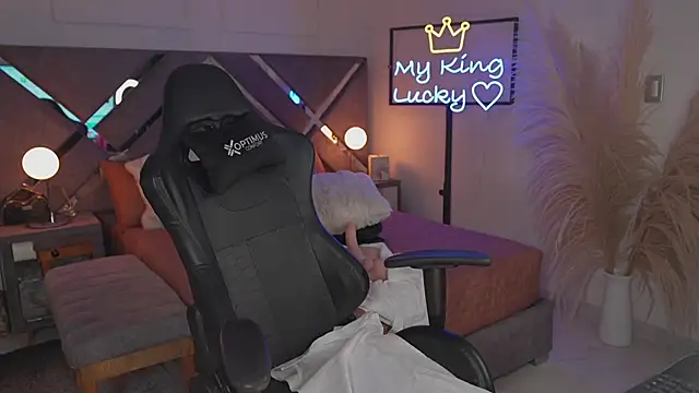 KateOwens live sex cam