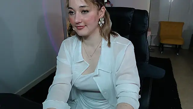 Crystal-dreamt's cam snapshot