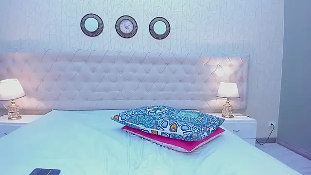 VaniaRose's cam snapshot