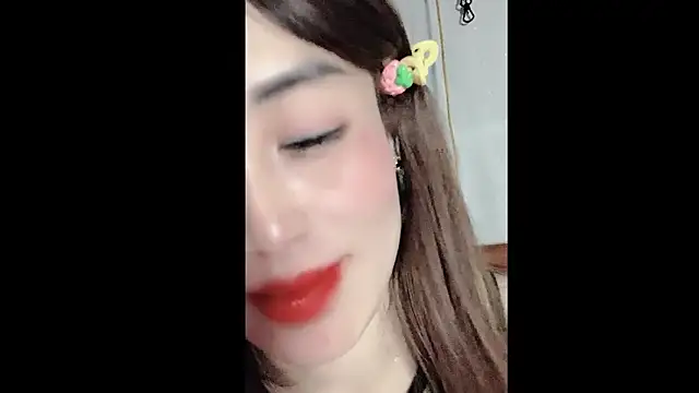 MiAnna-Lovee's cam snapshot