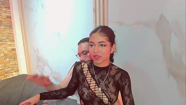 Aron_and_molly live sex cam