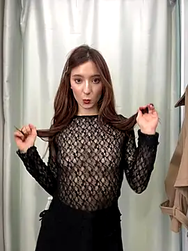 LilluKatten live sex cam