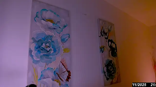 Keila_Mendoza live sex cam