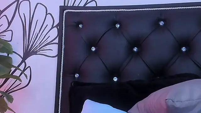 Sweet_Ariadna_ live sex cam