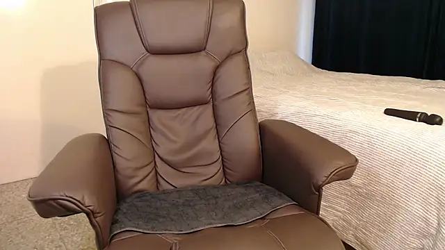 devil_modest live sex cam