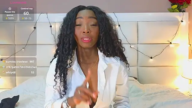 EmilyKisx live sex cam